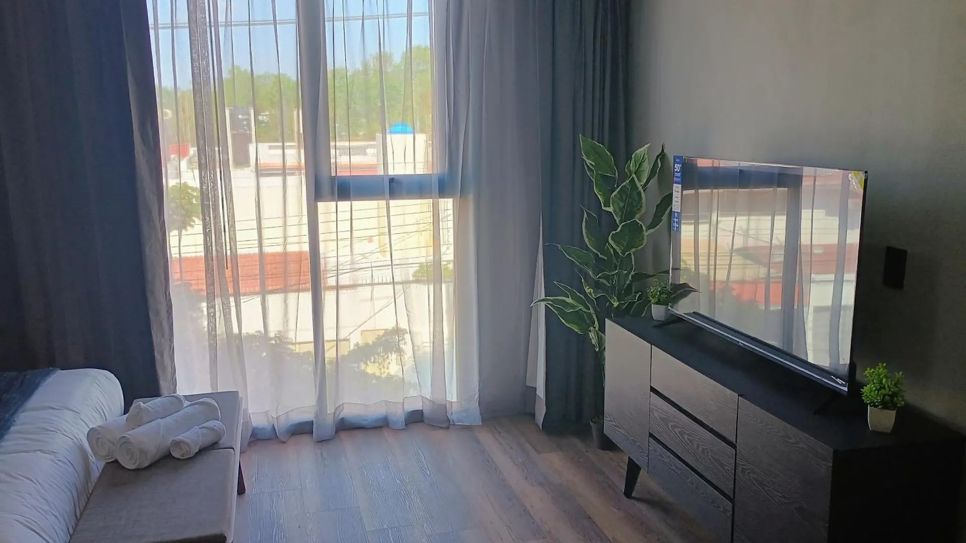 Aparthotel Suites Del Carmen Guadalajara