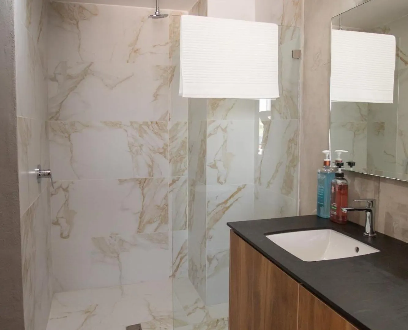 Suites Del Carmen Guadalajara 0*,  México