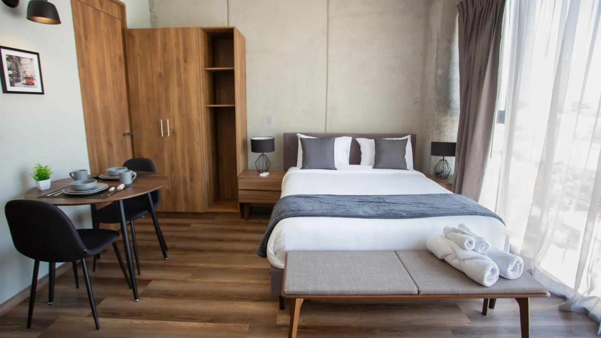 Suites Del Carmen Guadalajara México